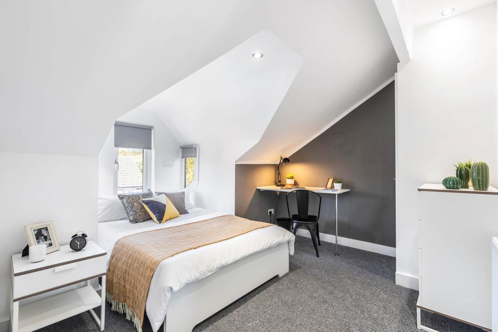 House in Leeds - View 5