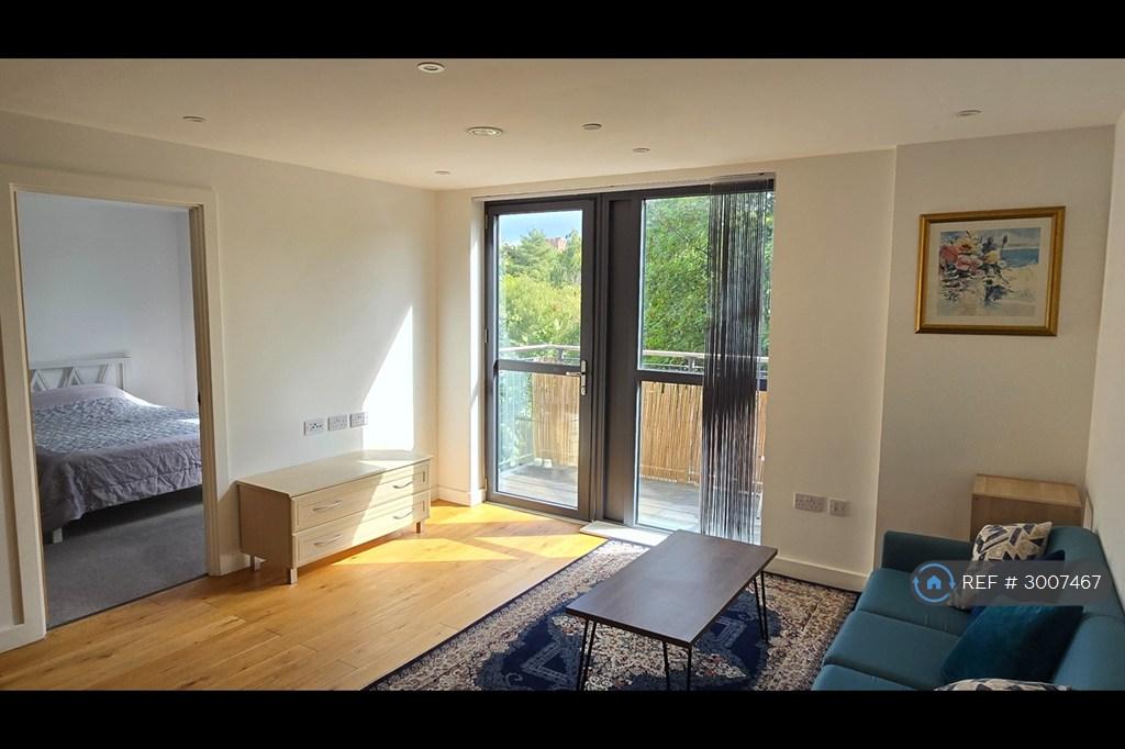Apartment in Birmingham, Calthorpe Fields - View 2