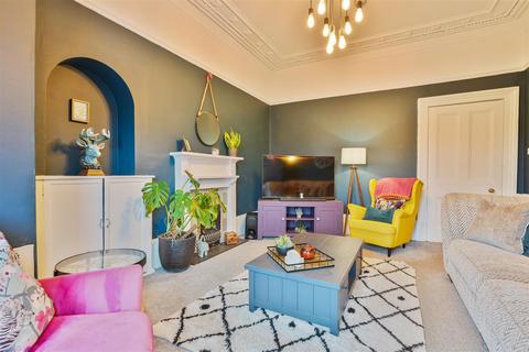 2 bedroom flat for sale, Main Street, Glasgow G71