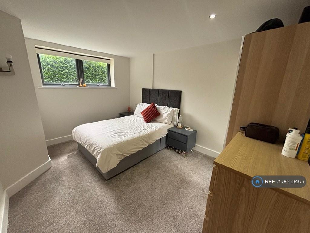 House in Headingley, Leeds - More