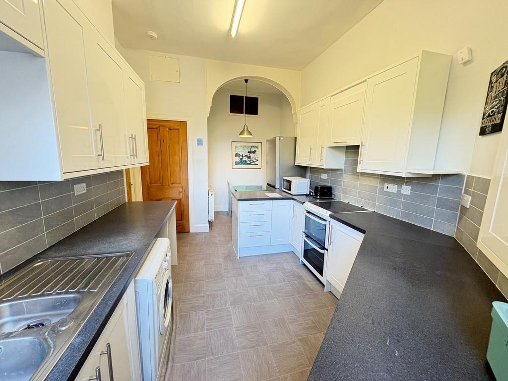 Apartment in Edinburgh - View 3