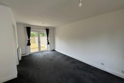 3 bedroom terraced house to rent, Clough End Road, Hyde, SK14 3PX