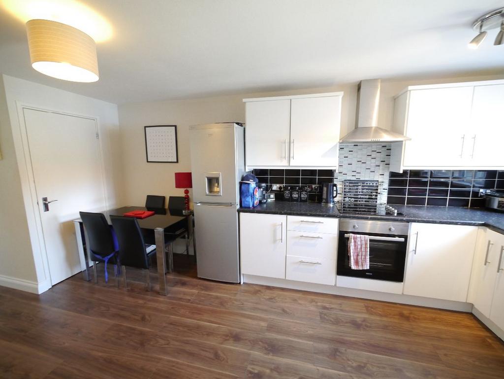 House in Newcastle upon Tyne, Blakelaw, East Denton - View 3