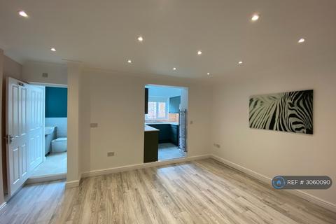 1 bedroom flat to rent, Sherbrooke Road, Nottingham, NG5