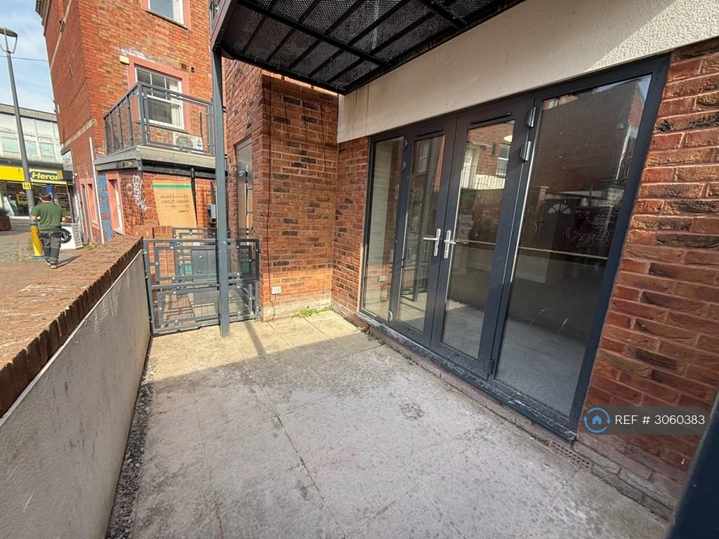 Apartment in Bristol - More