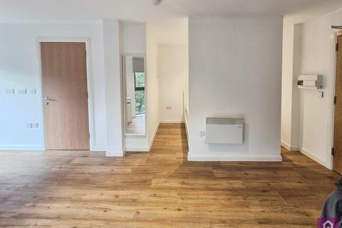 1 bedroom flat to rent, X1 The Campus Block C, 32 Frederick Road, Salford, Greater Manchester, M6