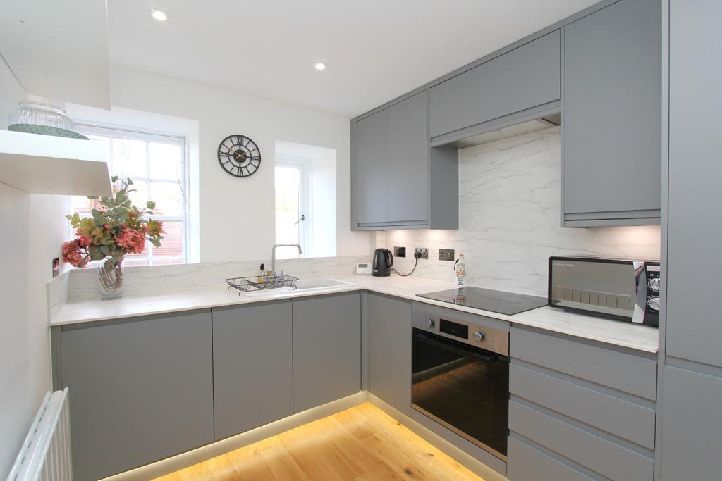 Apartment in Edinburgh - View 5