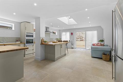 6 bedroom semi-detached house for sale, Royal Parade, Eastbourne