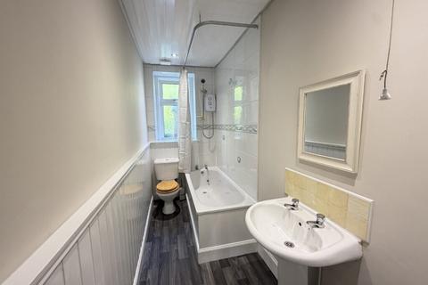 undefined, Bridgend, Dunblane FK15