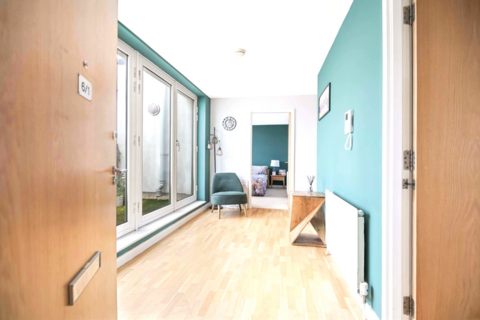 2 bedroom flat to rent, Bell Street, Glasgow, G4