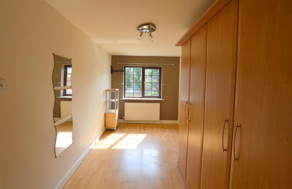 Apartment in Leeds - View 5
