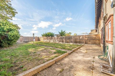 3 bedroom house for sale, Botsford Road, London SW20