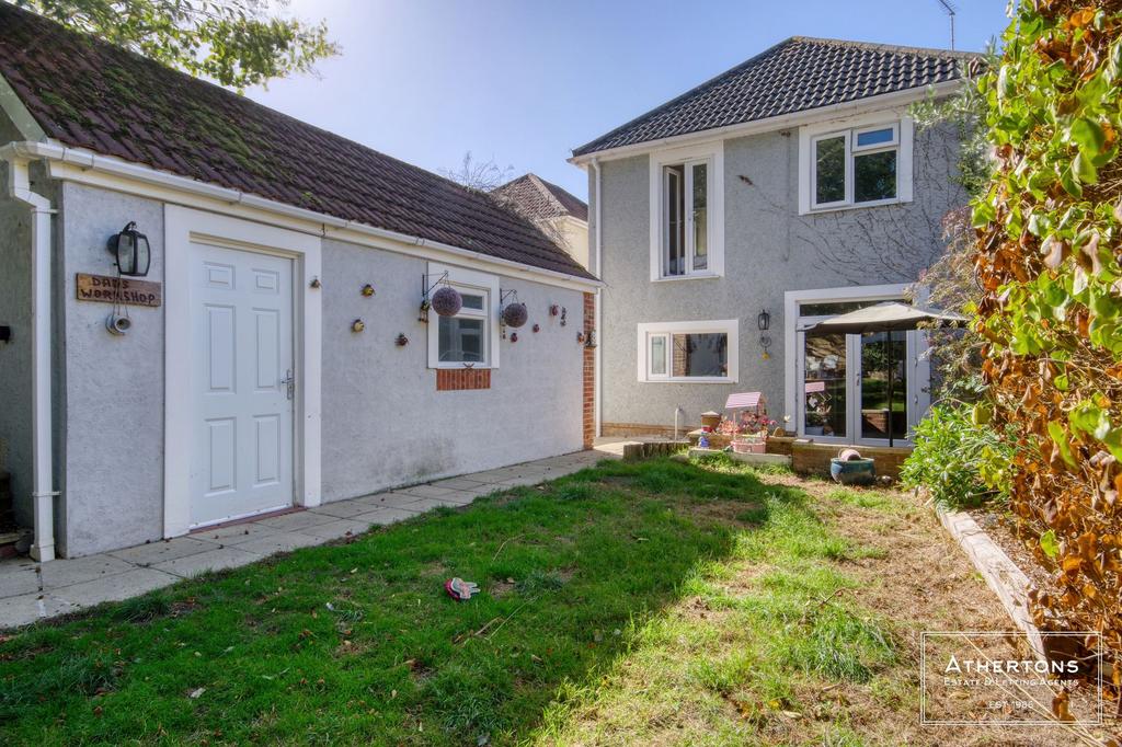 Milestone Road, Oakdale, Poole 4 bed detached house for sale - £525,000