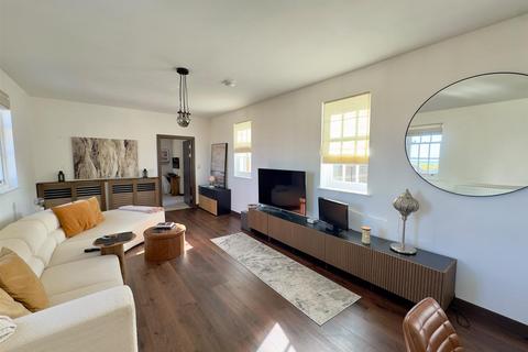 2 bedroom apartment for sale, Leishman Views, Aldershot GU11