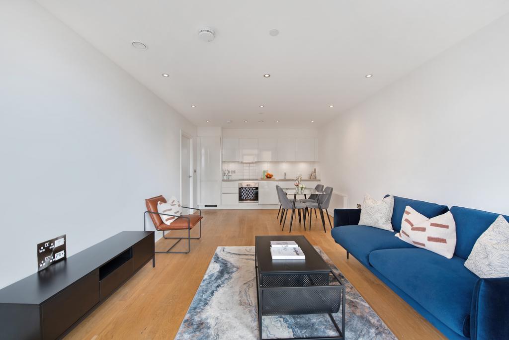 Apartment in WEMBLEY - View 5