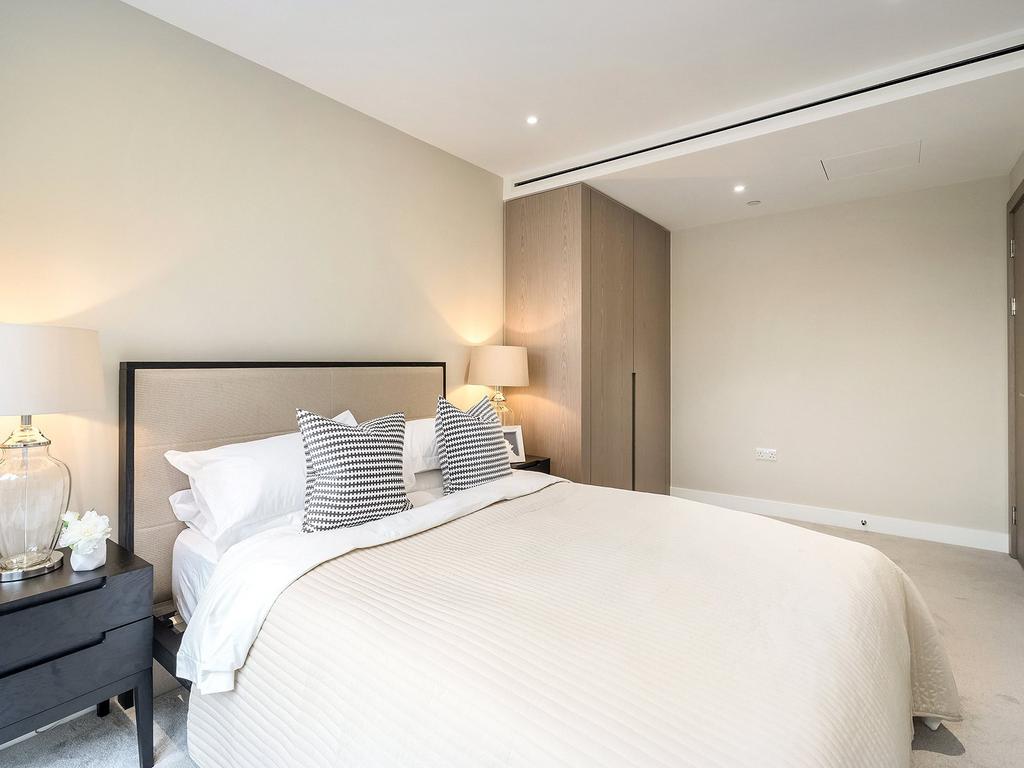 Apartment in London - More