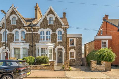 4 bedroom house for sale, Ermine Road, London SE13