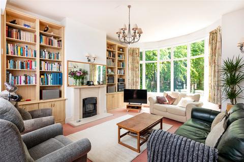 6 bedroom detached house for sale, Badby Road, Daventry, Northamptonshire, NN11