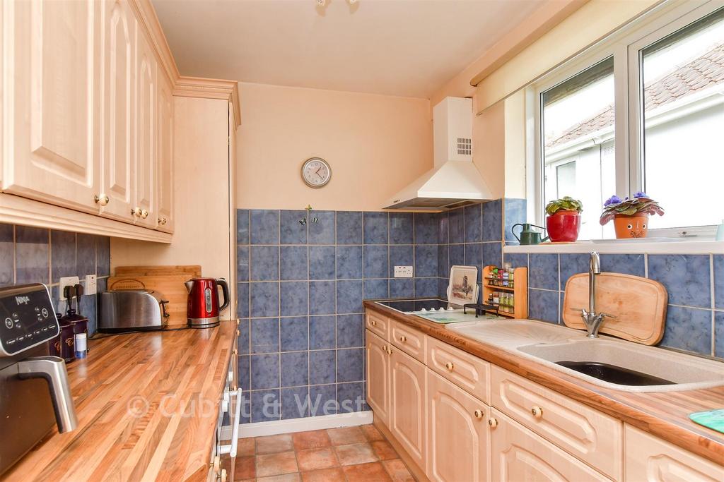House in Brighton, Patcham, Hollingbury - View 5