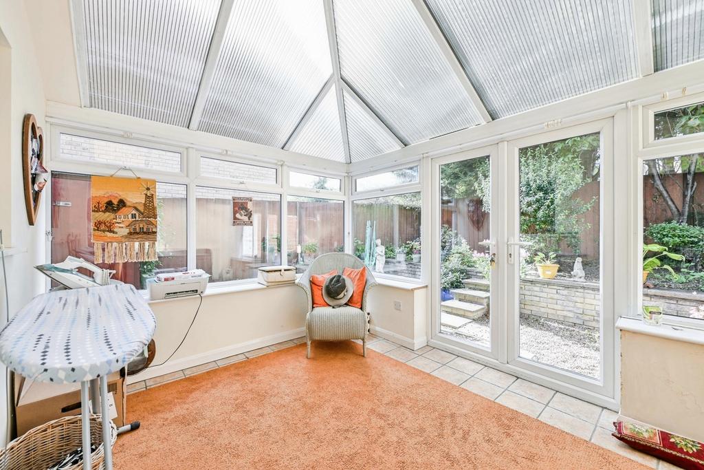 House in Nottingham - View 3