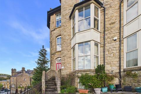 2 bedroom apartment for sale, Hartington road, Buxton