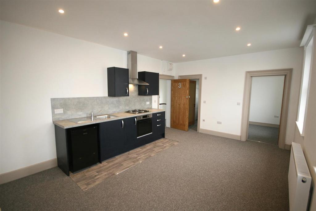 Apartment in Brighton - View 5