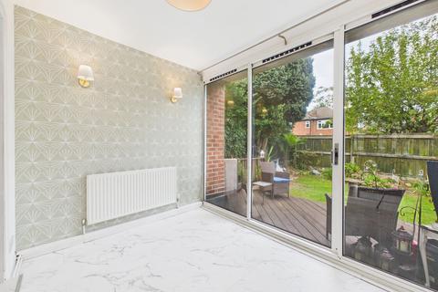 5 bedroom detached house for sale, De Vere Gardens, Woodthorpe, Nottingham