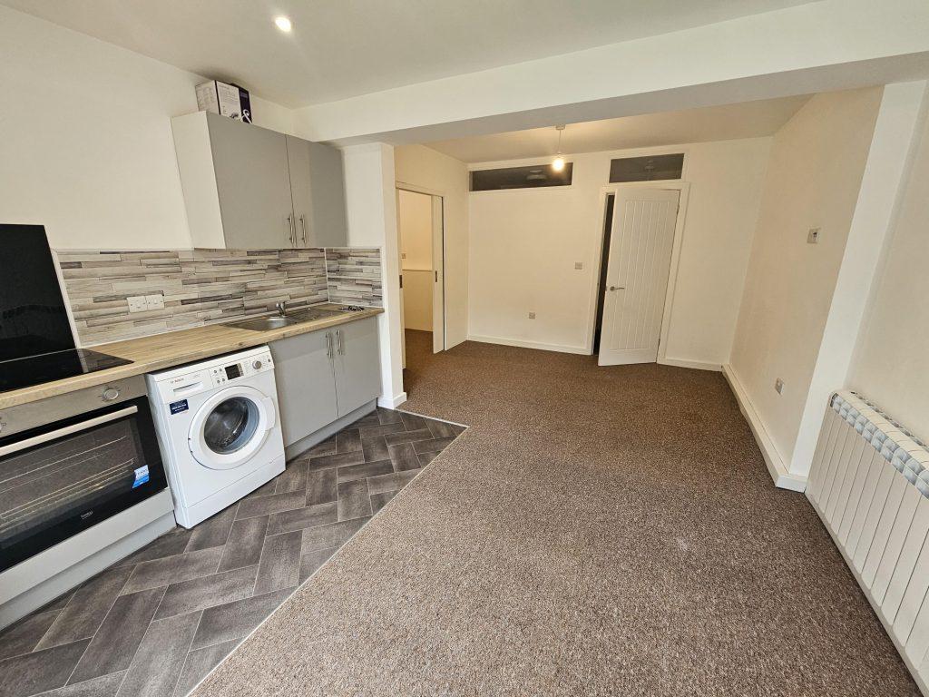 Apartment in Bournemouth - View 3