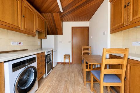 2 bedroom end of terrace house for sale, 51 Dullomuir Drive, Kelty, KY4