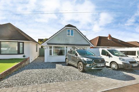 4 bedroom chalet for sale, Dingley Road, Poole