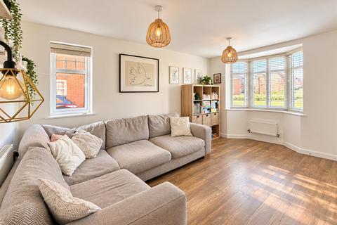 3 bedroom semi-detached house for sale, Coniston Avenue, Eastbourne