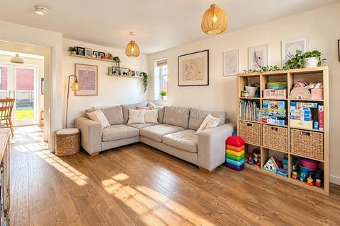 3 bedroom semi-detached house for sale, Coniston Avenue, Eastbourne