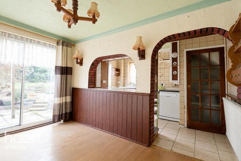 3 bedroom semi-detached house for sale, Malmesbury Close, Ipswich