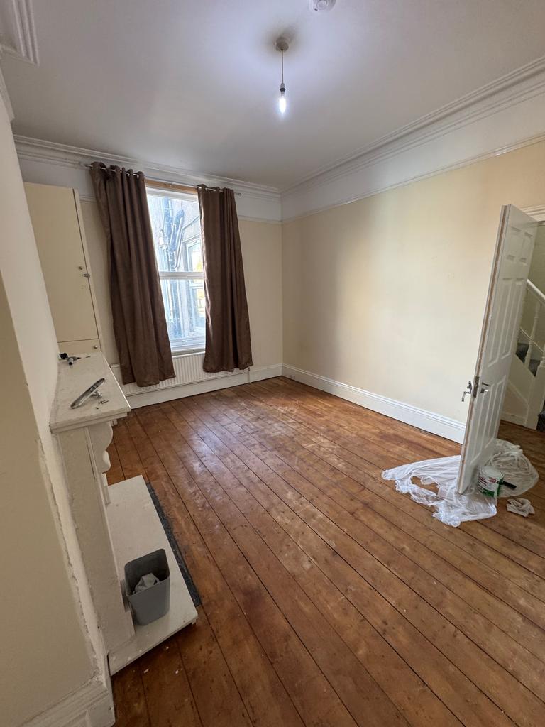 House in Bristol, Pigsty Hill, Ashley Down - View 2