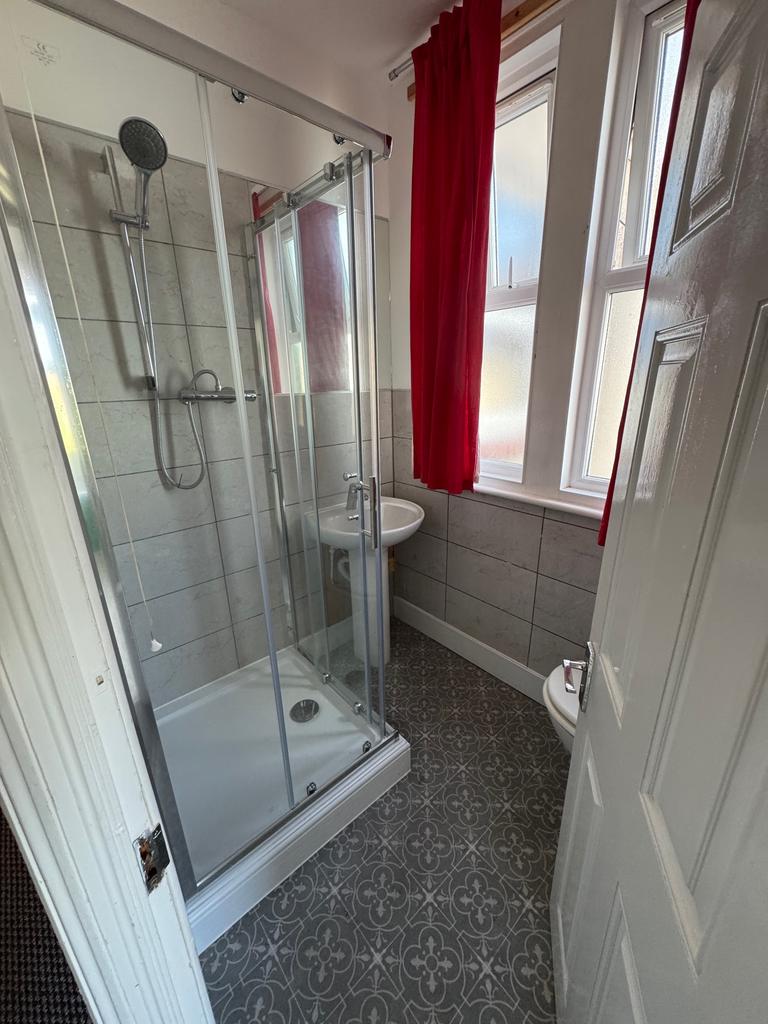 House in Bristol, Pigsty Hill, Ashley Down - View 5