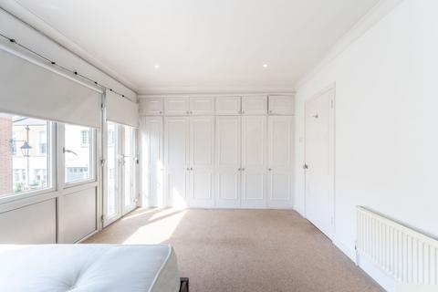 3 bedroom house to rent, Clarendon Mews, Hyde Park Estate, London, W2