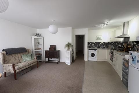 2 bedroom flat to rent, Ground Floor Flat, 5 St Nicholas Street, Bodmin, PL31 1AB