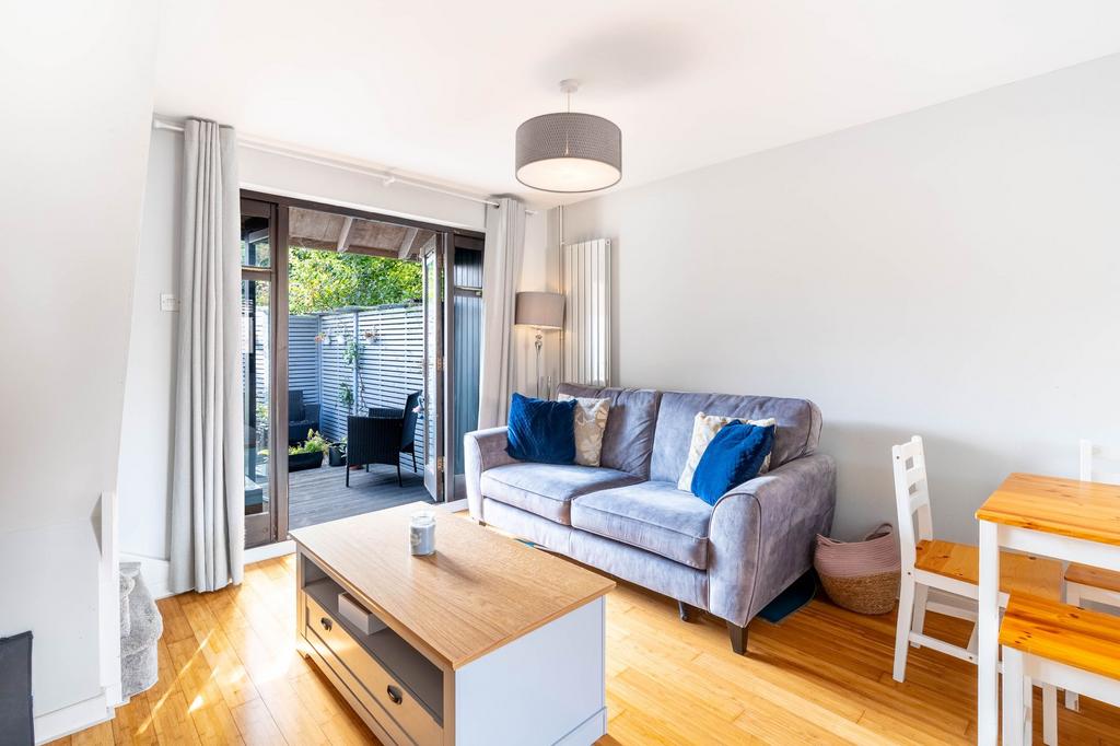 House in Cambridge - View 3