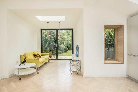 2 bedroom flat for sale, Torbay Road, LONDON NW6