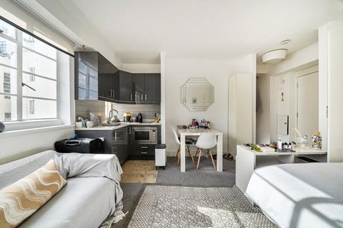 Studio for sale, Sloane Avenue, Chelsea, London, SW3