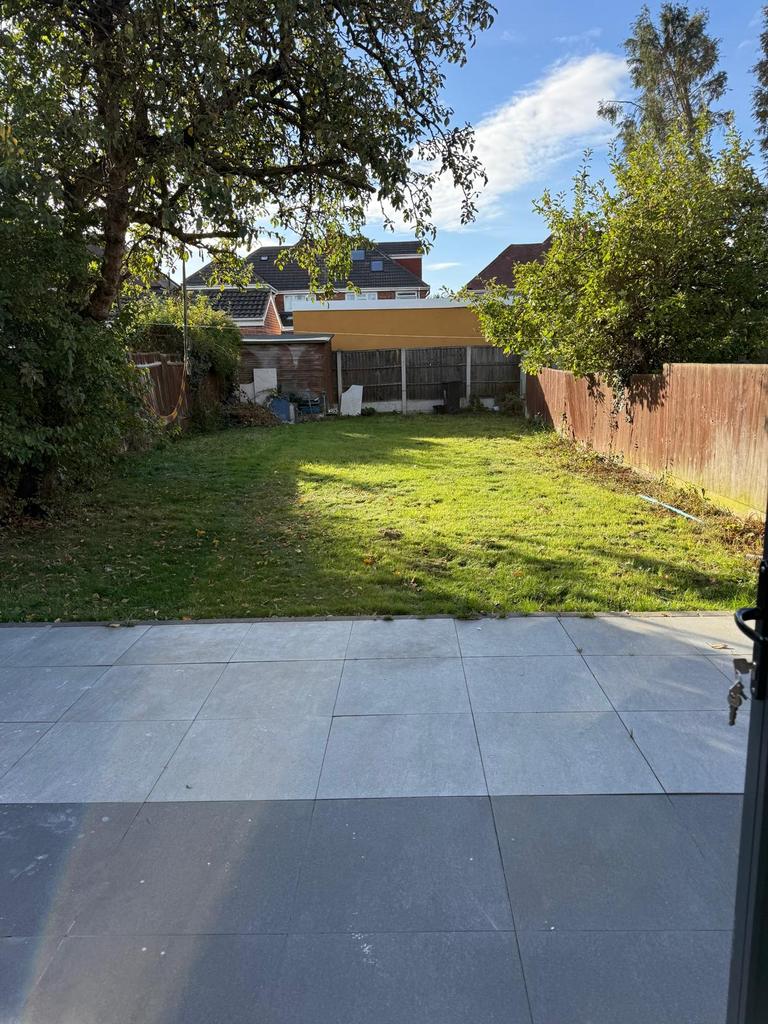 House in Leicester - View 2