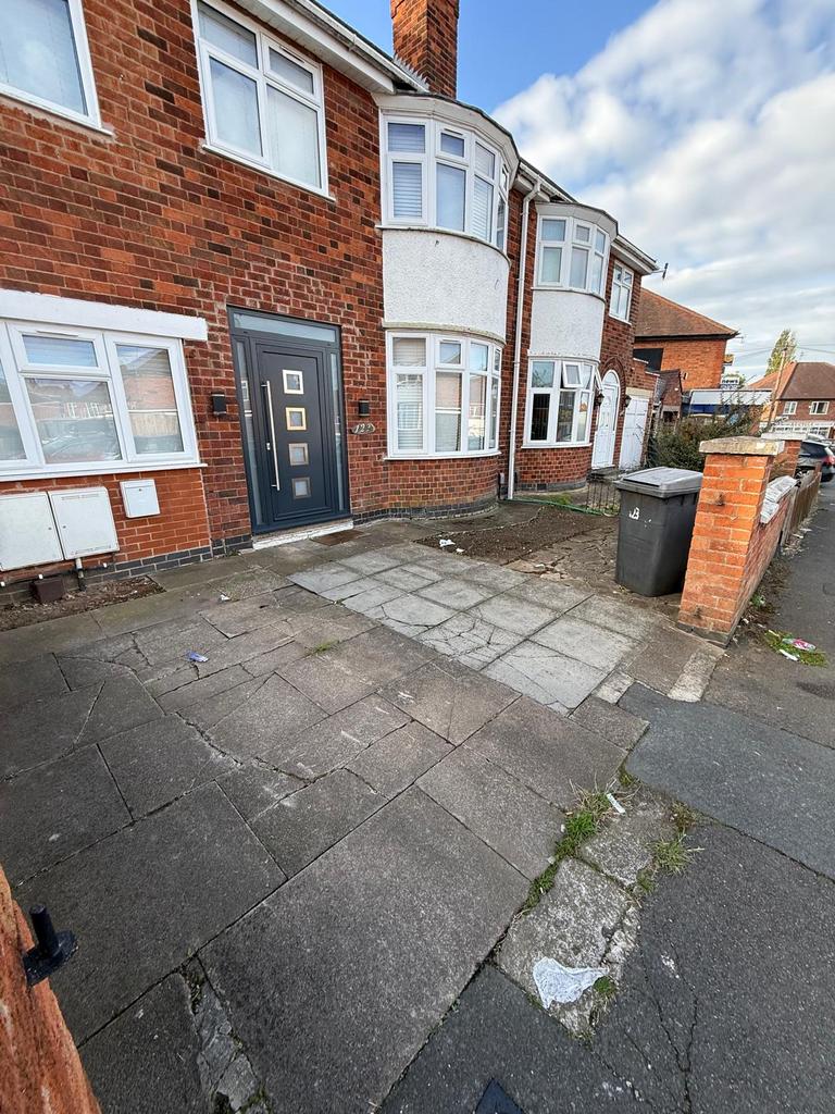 House in Leicester - View 4