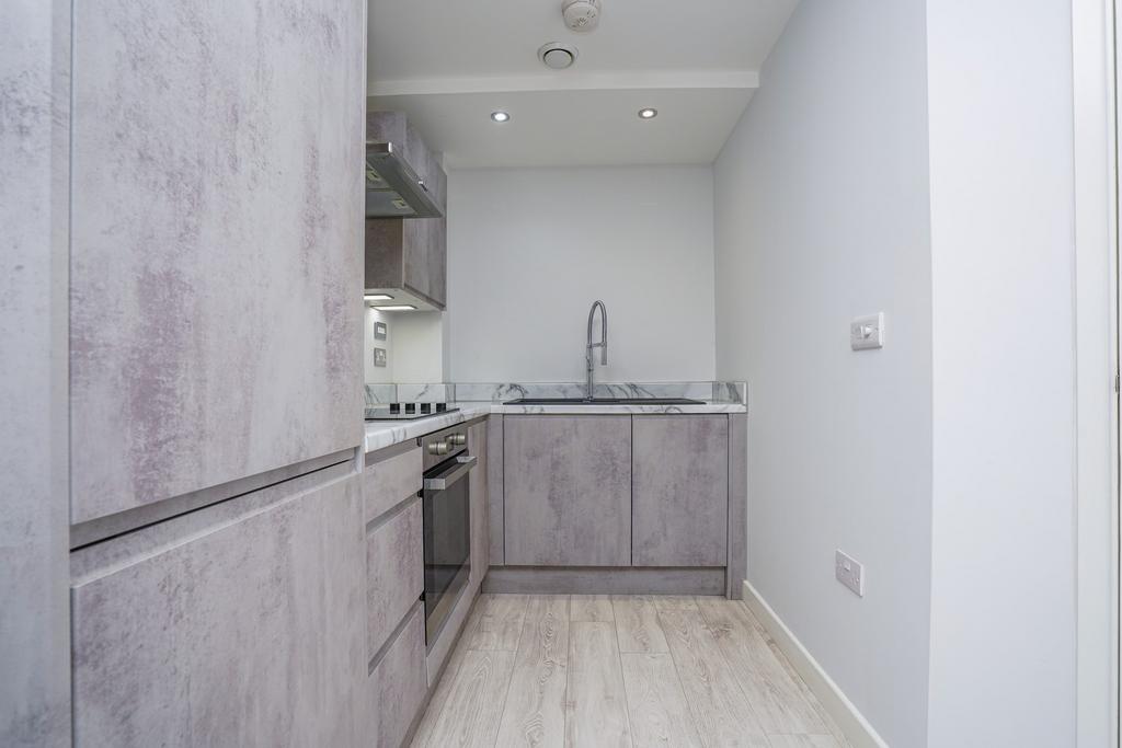Apartment in Leeds - View 2