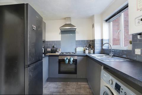 2 bedroom terraced house for sale, Ilmer Close, Rugby, CV21