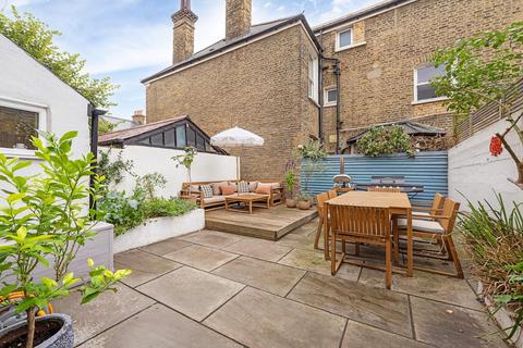 1 bedroom flat for sale, Helix Gardens, SW2