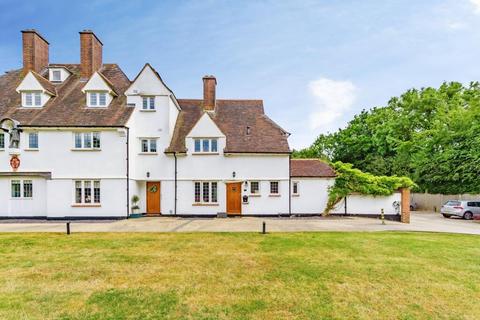 4 bedroom terraced house for sale, Buckston Browne Gardens, Orpington, BR6