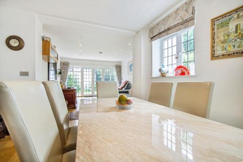 4 bedroom terraced house for sale, Buckston Browne Gardens, Orpington, BR6