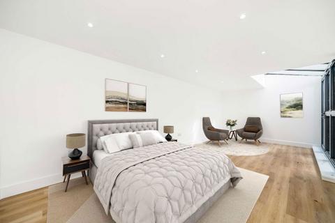 3 bedroom house for sale, Claremont Road, London W13