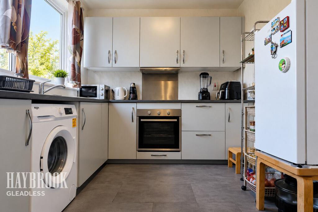 House in Sheffield, Wybourn - View 3