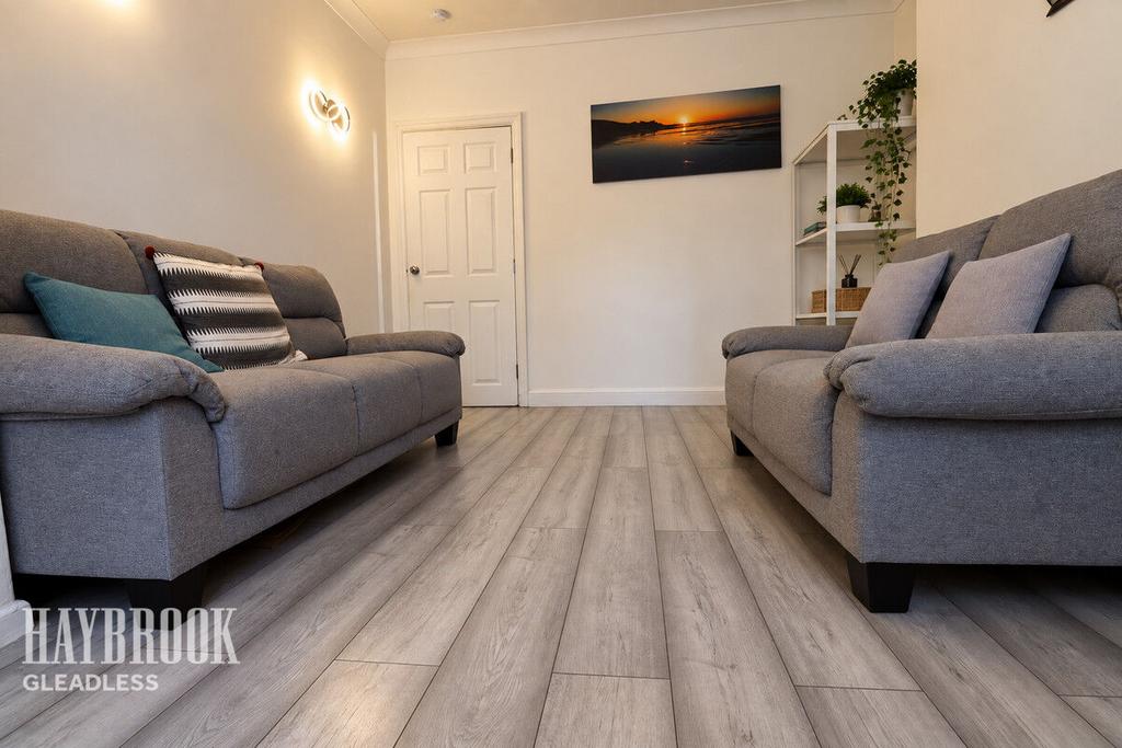 House in Sheffield, Wybourn - More